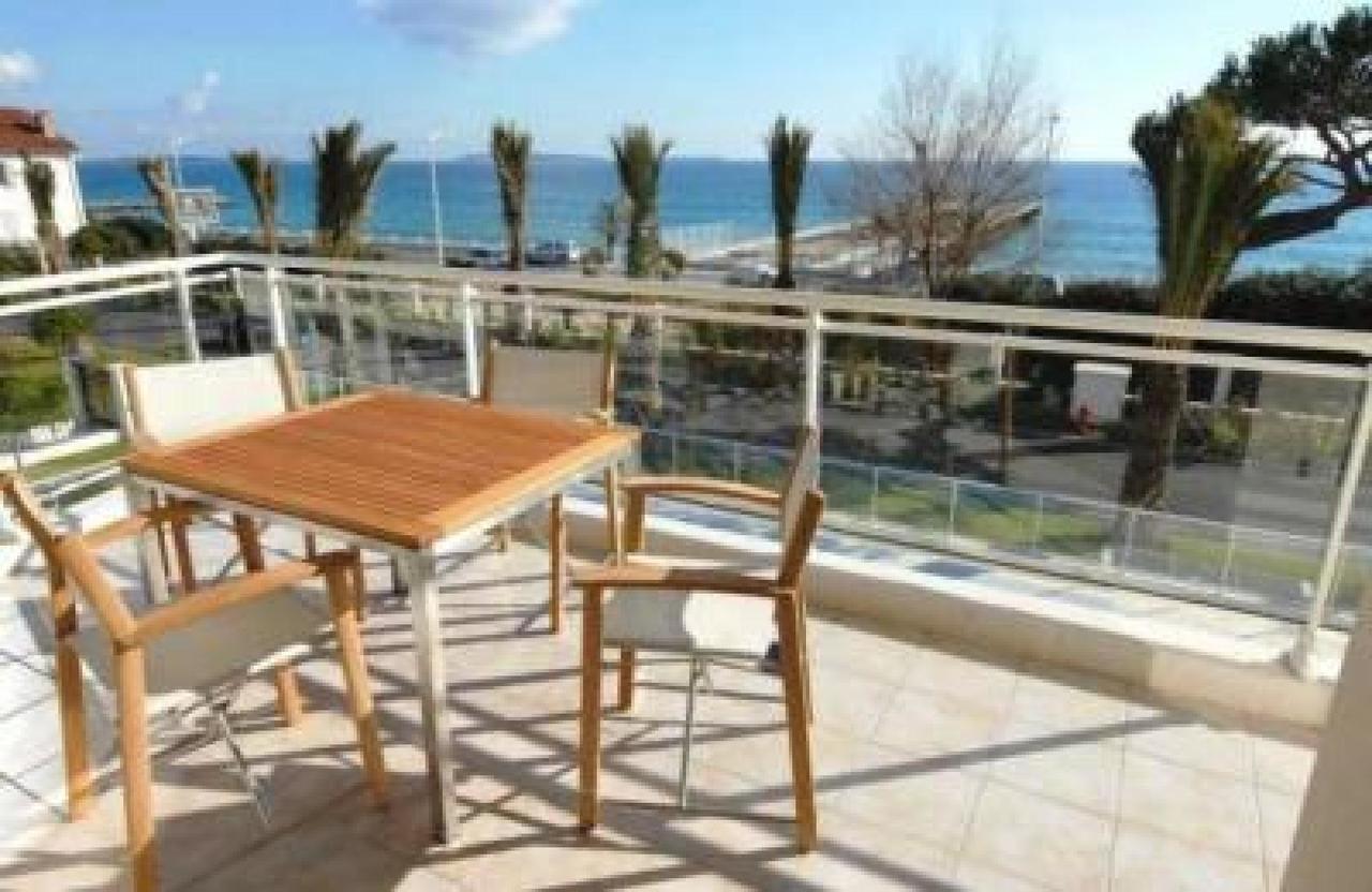 Stunning 2 Bed, 2 Bath Apt On The Cannes Sea Front Has Swimming Pool And Is A Secure Modern Building 464 Exterior foto